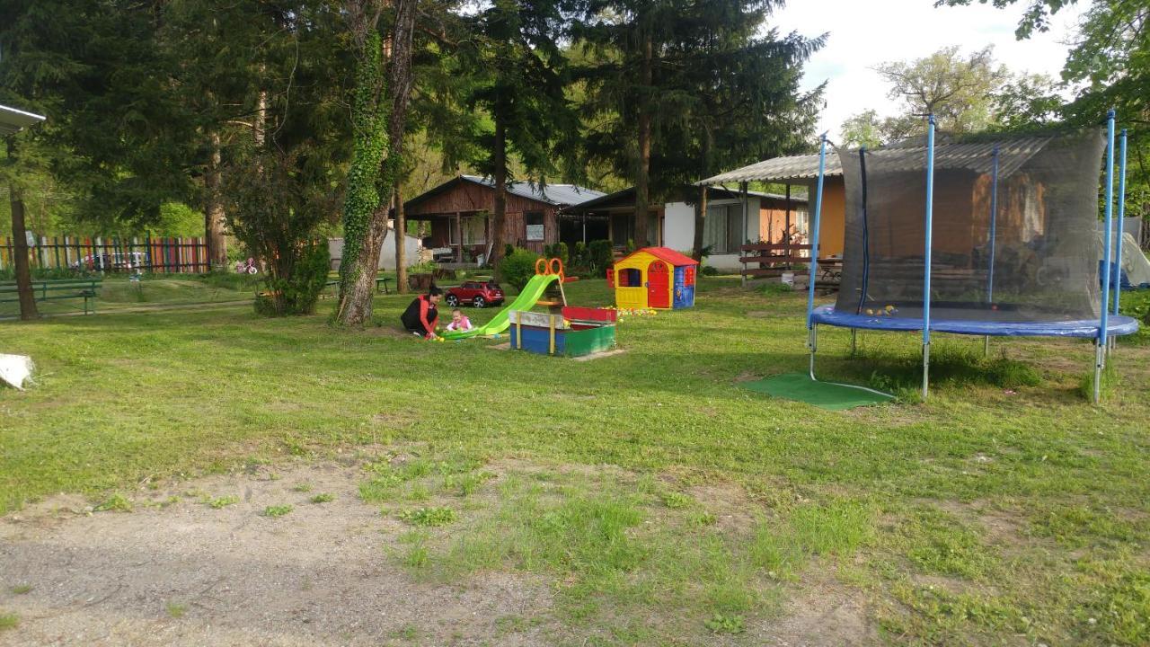 Къща За Гости Дъга Cherni Osum Extérieur photo