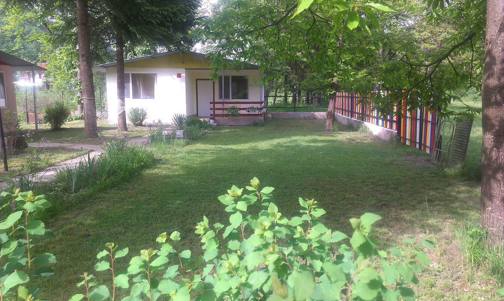 Къща За Гости Дъга Cherni Osum Extérieur photo