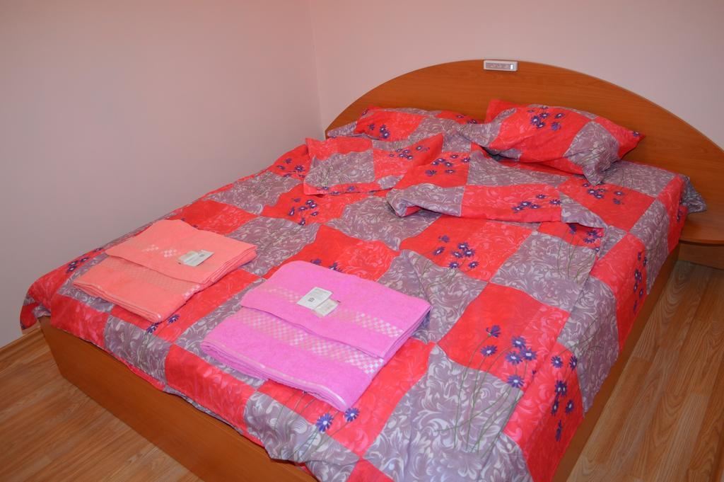 Къща За Гости Дъга Cherni Osum Extérieur photo