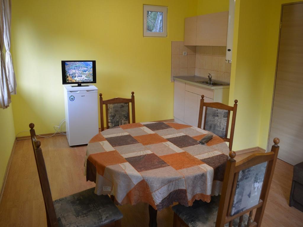 Къща За Гости Дъга Cherni Osum Extérieur photo